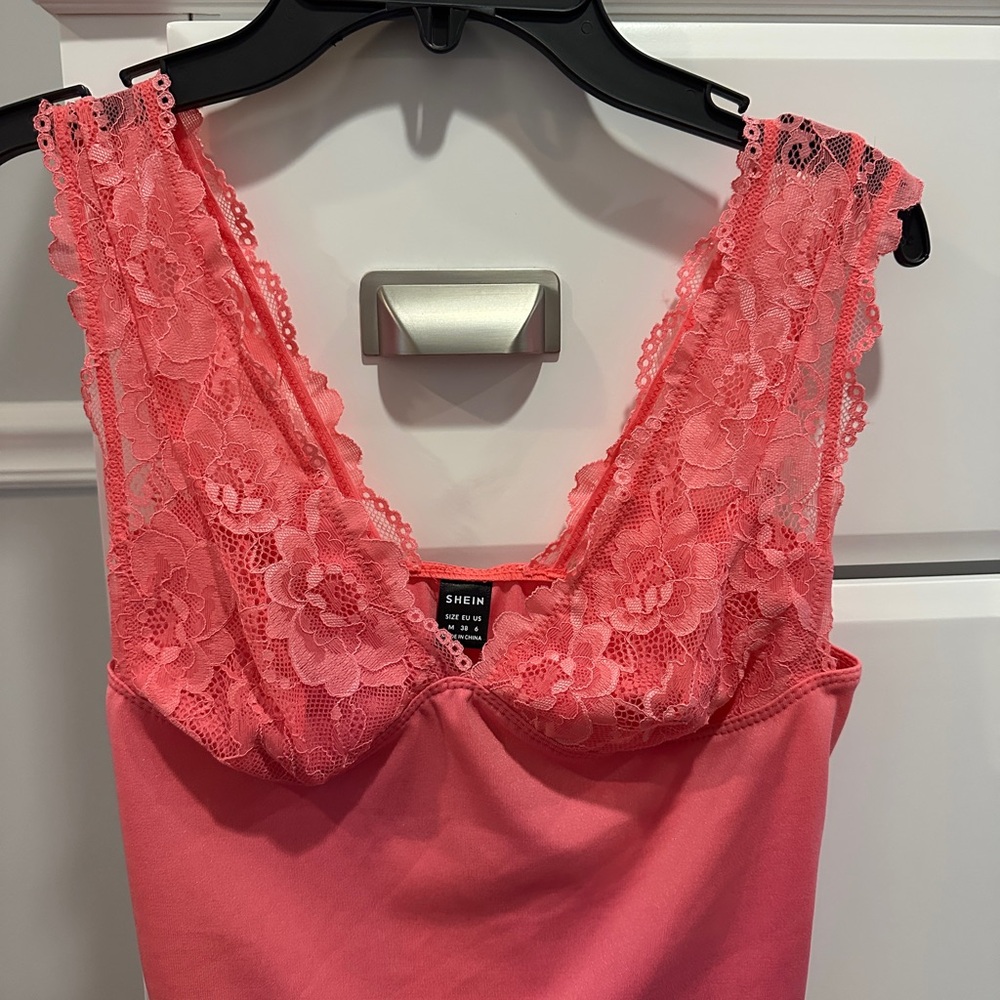 SHEIN Coral Lace Detail Chemise